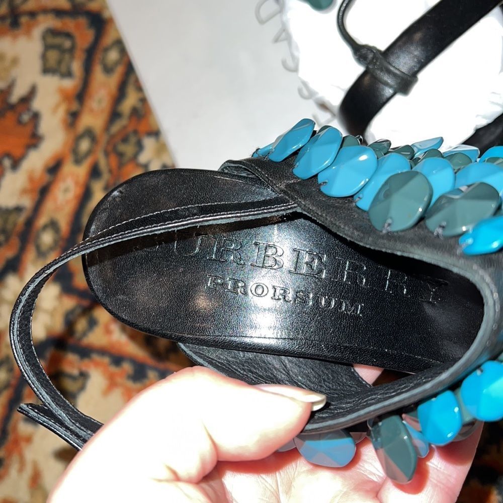 Burberry Shoes Heels - Picture 4 of 12